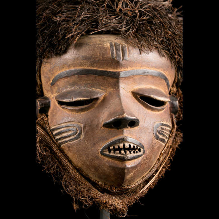 Masque Pende Mbuya